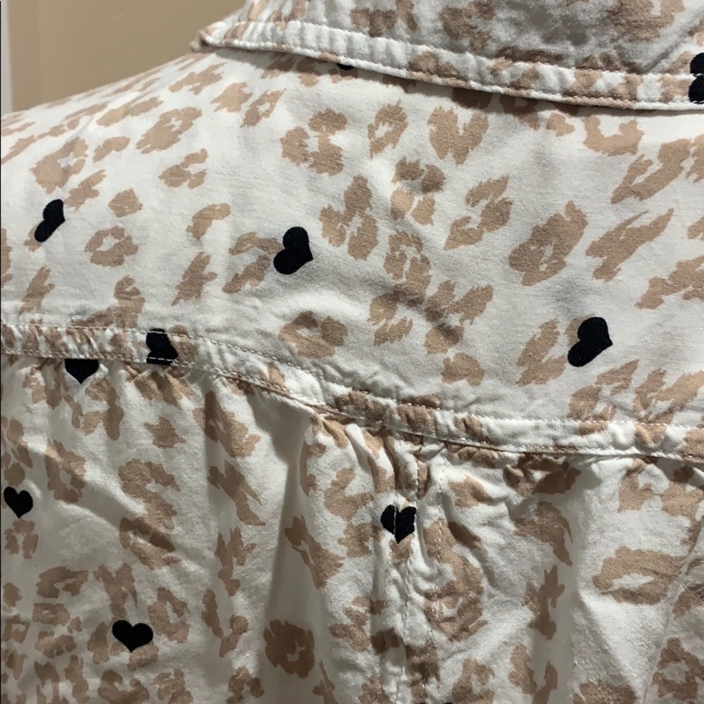 🖤 button down - Picture 4 of 4